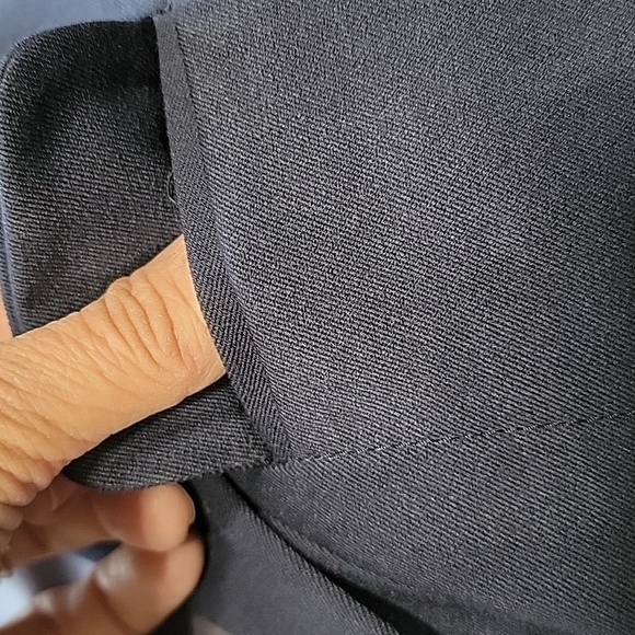 Gap Size 0 Navy Blue Fitted Blazer, Double Button, Excellent Used Condition - Picture 10 of 13